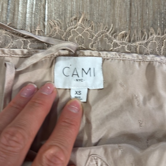 Cami NYC silk sweetheart camisole - Picture 3 of 3